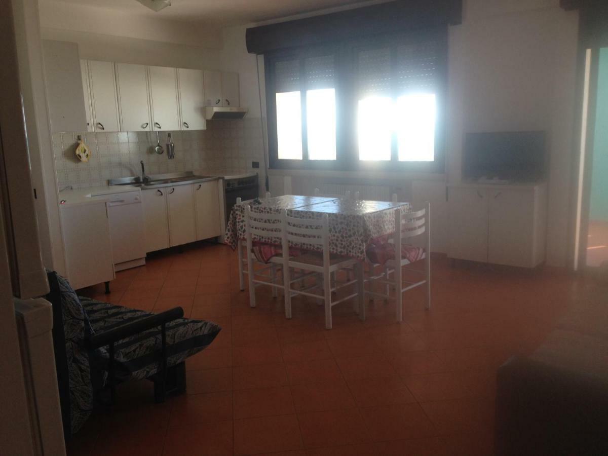 Edificio Cannizzo Scoglitti Exteriér fotografie