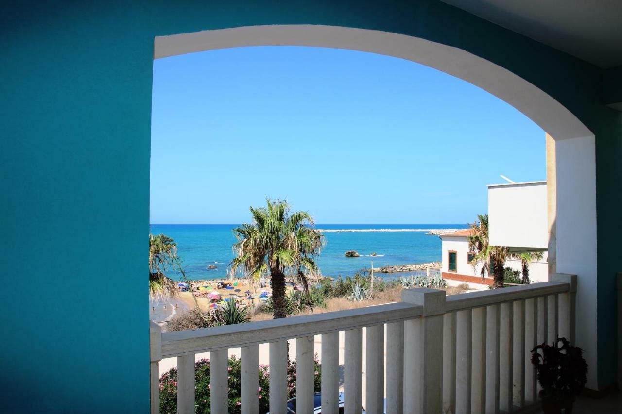 Edificio Cannizzo Scoglitti Exteriér fotografie